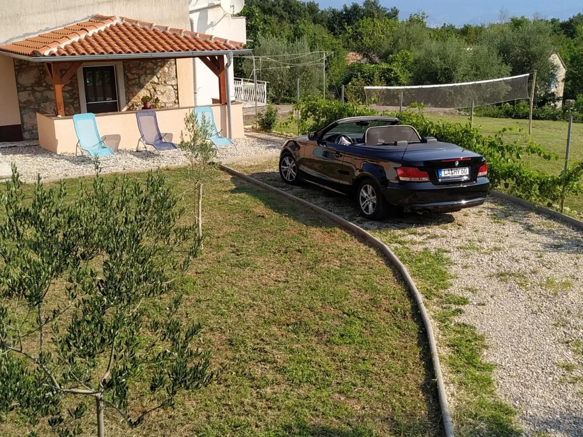 Apartman Lidija Risika Bagian luar foto