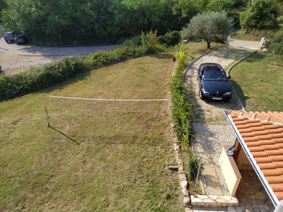Apartman Lidija Risika Bagian luar foto